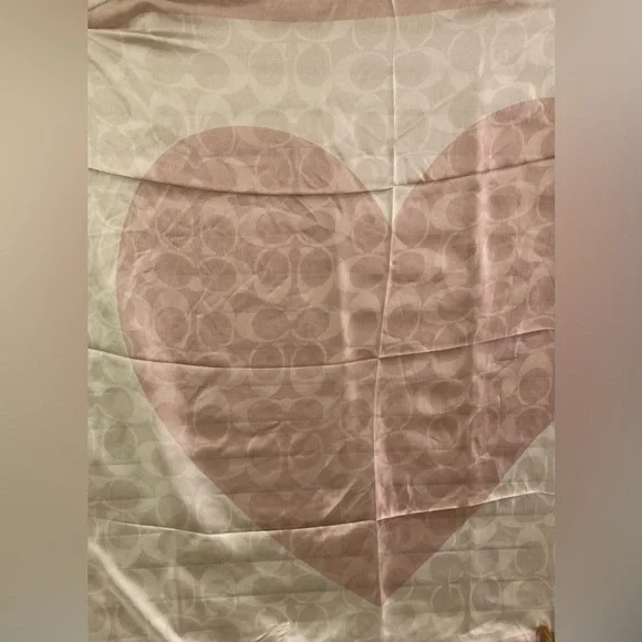 COACH Oversized Silk Scarf Heart Design on Classic Signature Cs Pattern NWT - Picture 2 of 5
